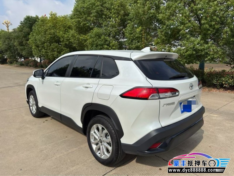 24年丰田锋兰达轿车抵押车出售