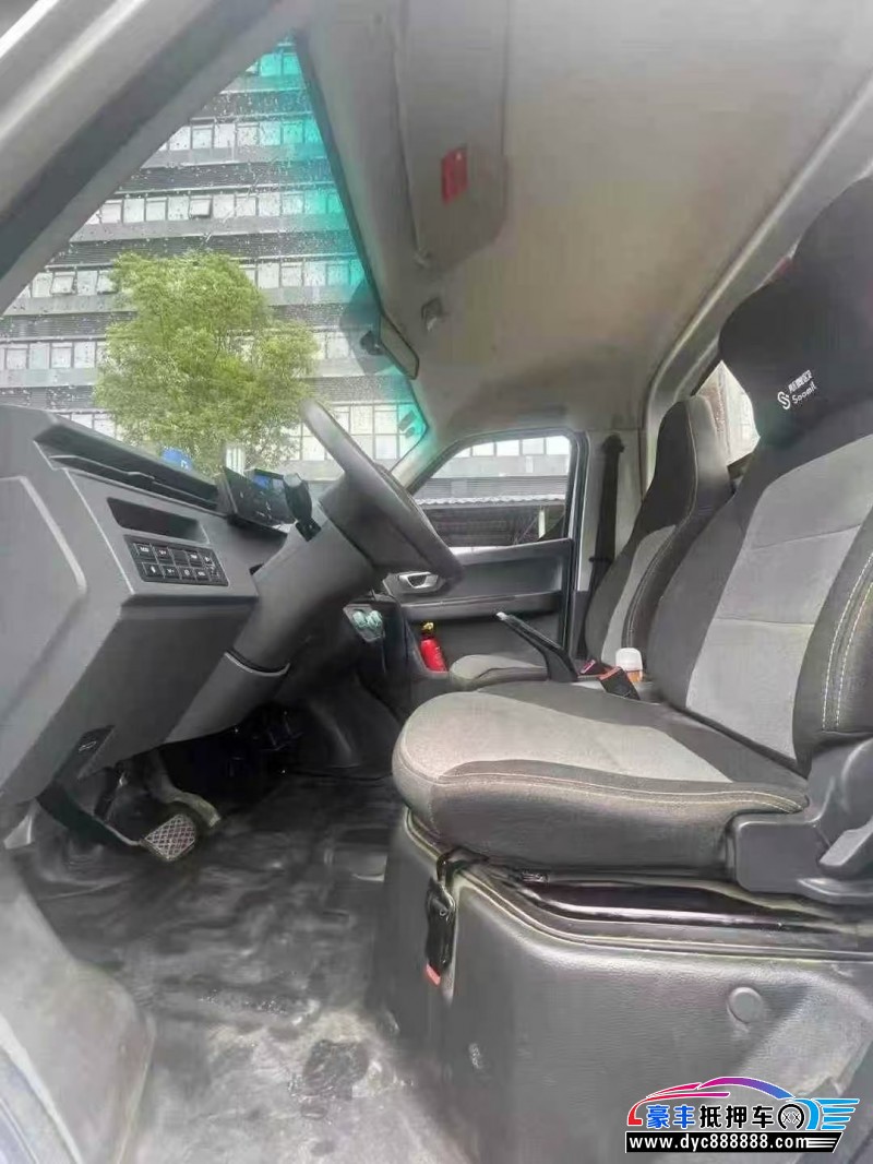 24年吉利远程星享轿车抵押车出售