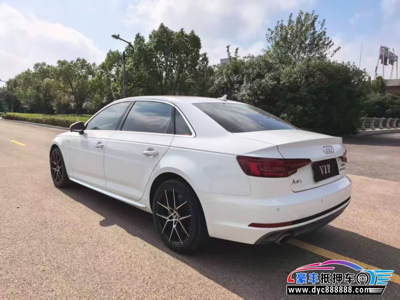 18年奥迪A4L轿车抵押车出售