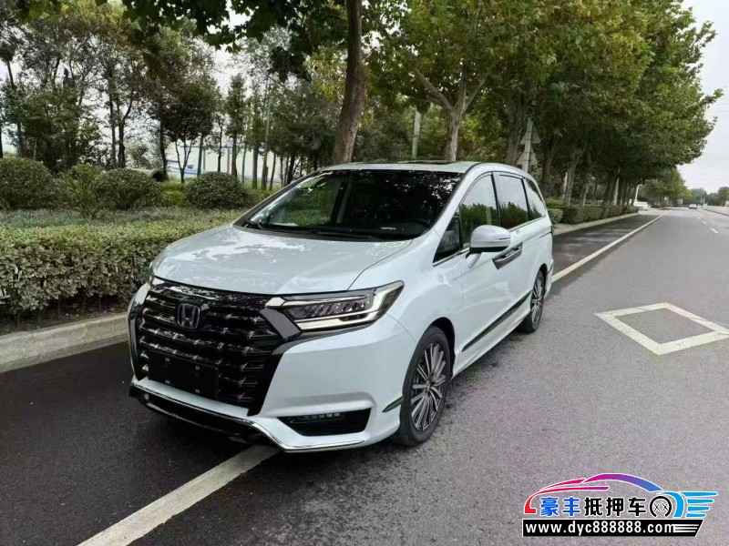 25年本田艾力绅轿车抵押车出售