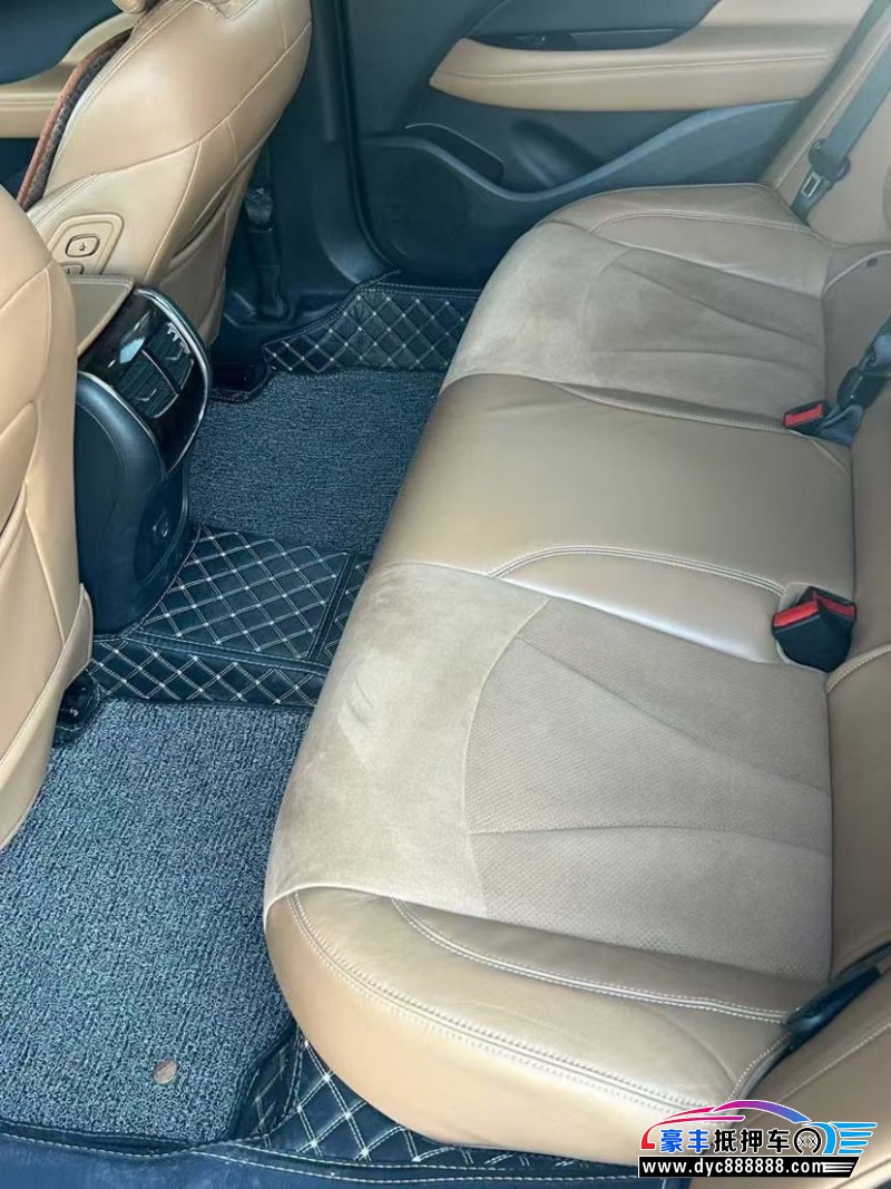 18年别克君越轿车抵押车出售