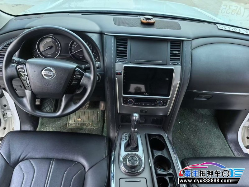 21年日产途乐轿车抵押车出售