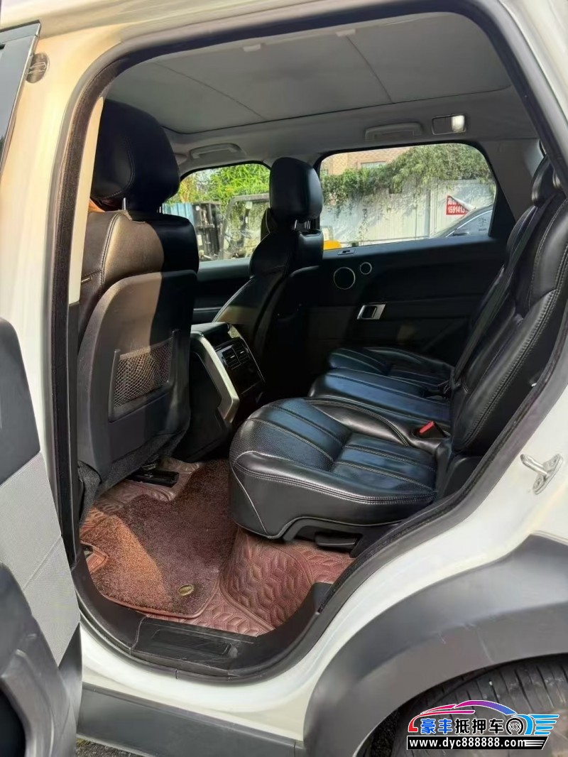 16年路虎发现运动轿车抵押车出售