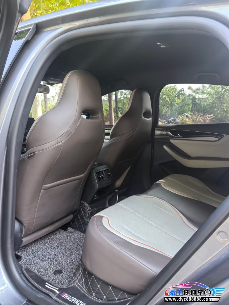 24年比亚迪秦轿车抵押车出售