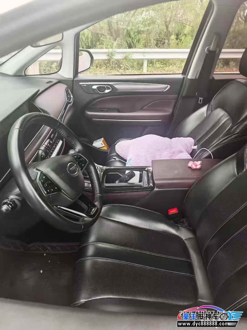 23年传祺m6轿车抵押车出售