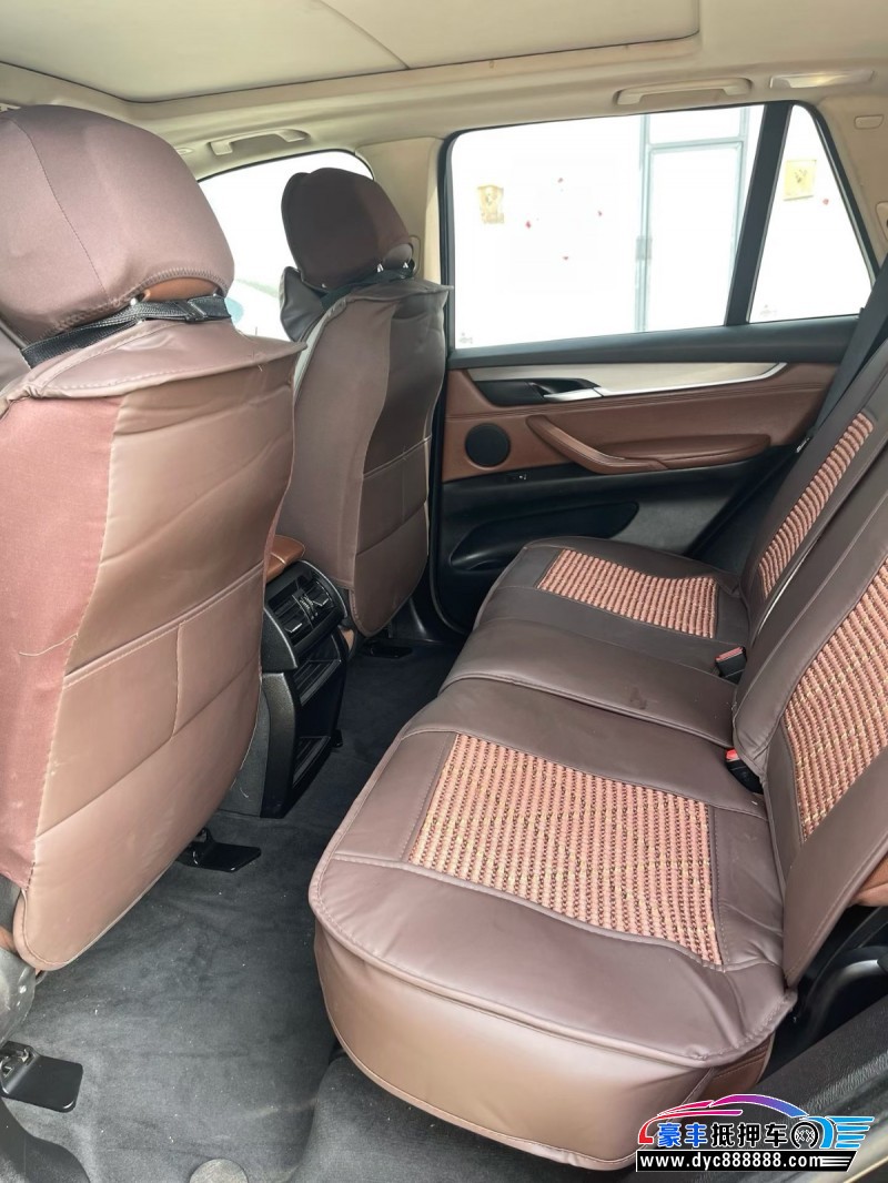 15年宝马X5轿车抵押车出售