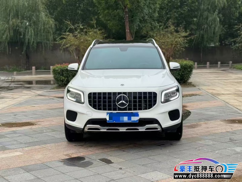 22年奔驰GLB轿车抵押车出售