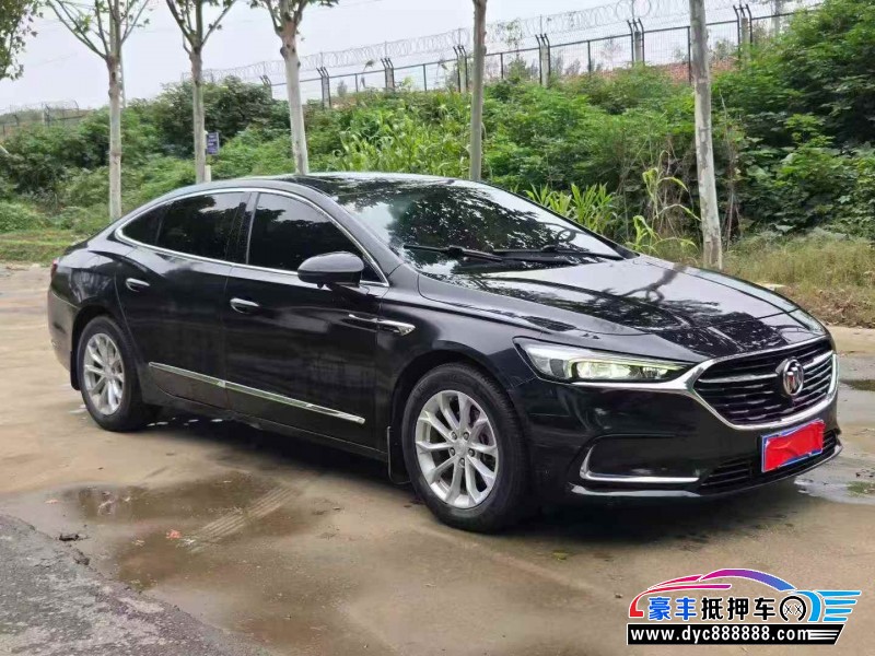 20年别克君越轿车抵押车出售