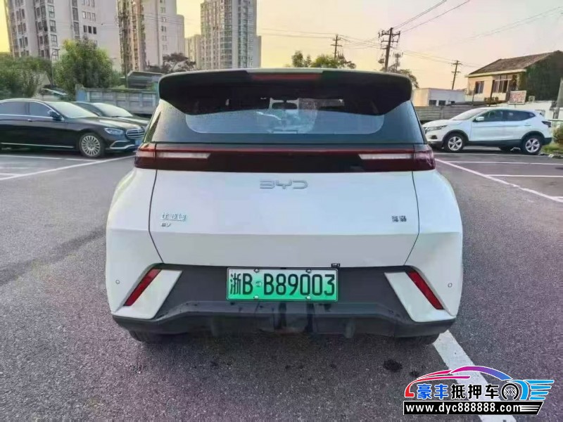 25年比亚迪海鸥轿车抵押车出售