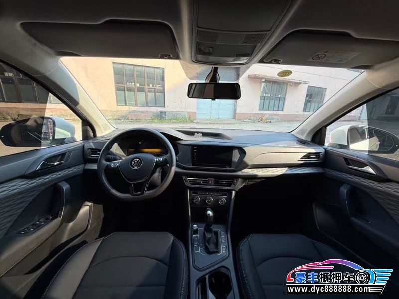 22年大众途岳轿车抵押车出售