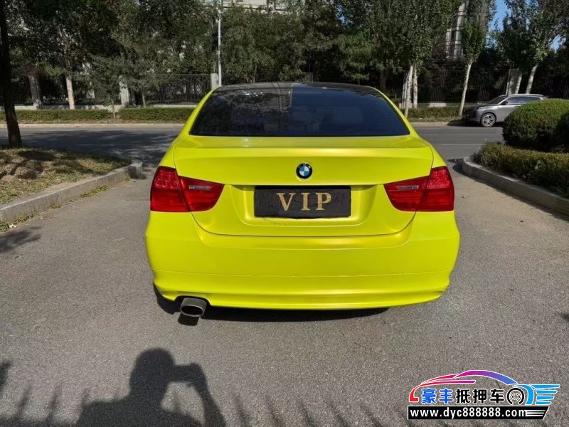 12年宝马3系轿车抵押车出售