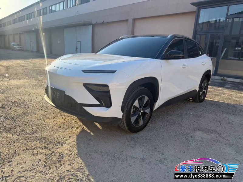 25年奇瑞舒享家轿车抵押车出售