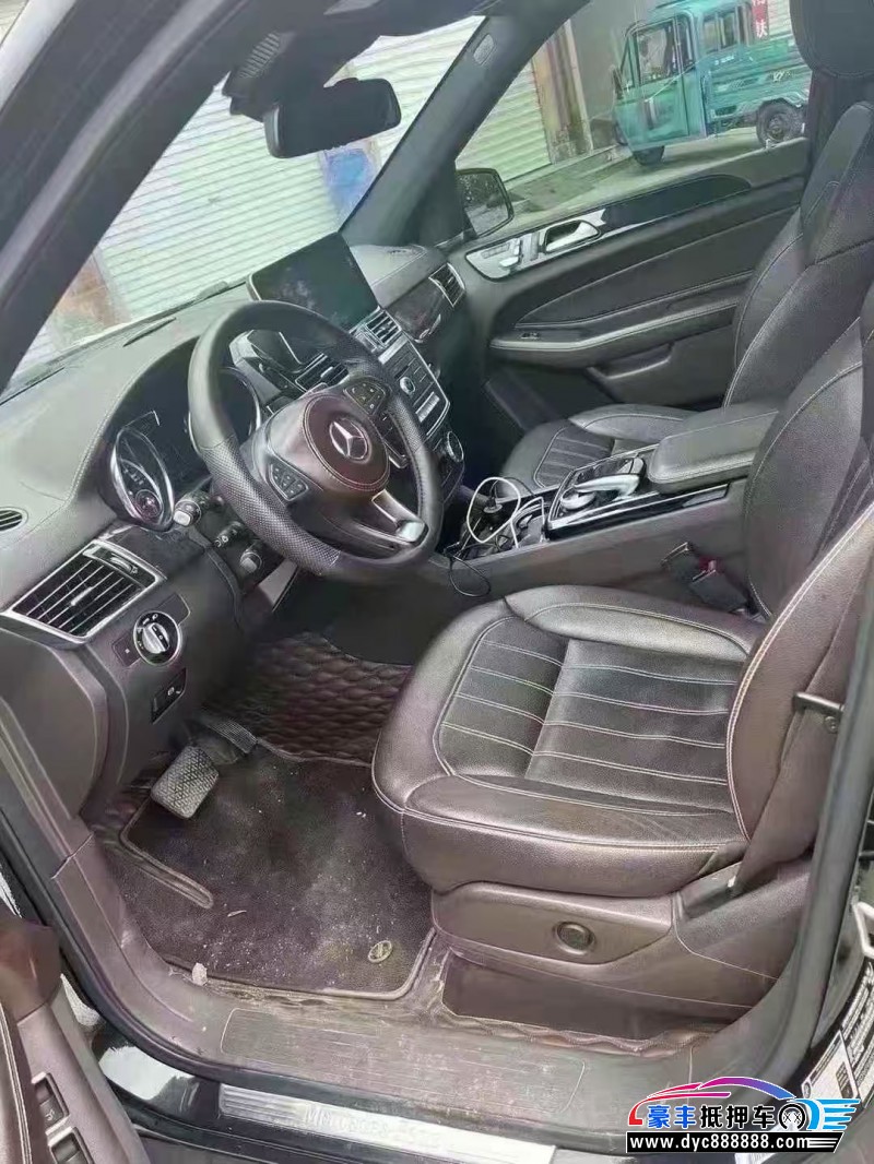 18年奔驰GLSSUV抵押车出售