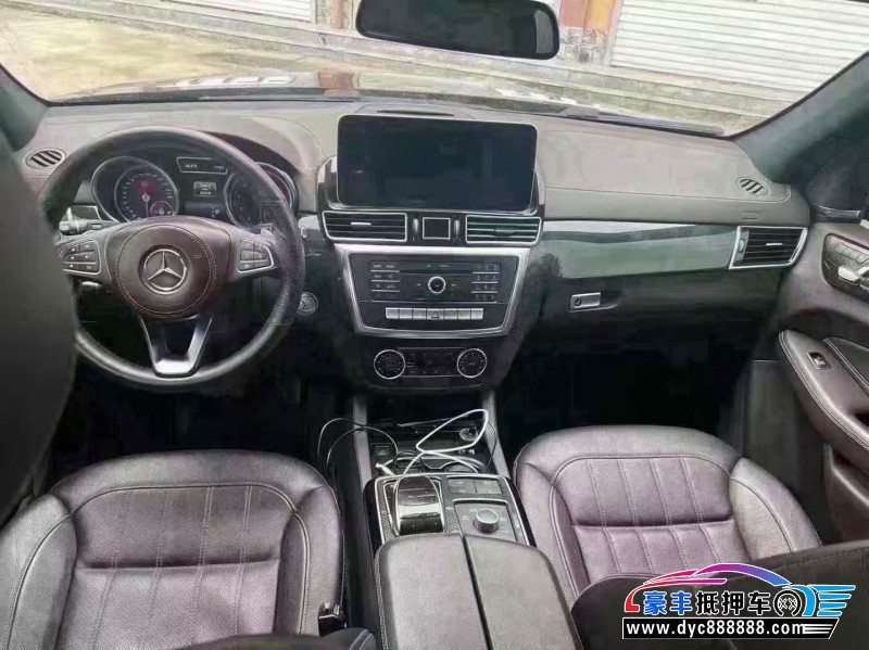 18年奔驰GLSSUV抵押车出售