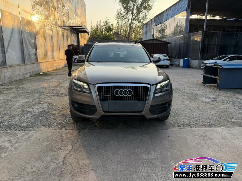 12年奥迪Q5SUV抵押车出售