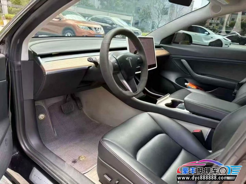 20年特斯拉MODEL 3轿车抵押车出售