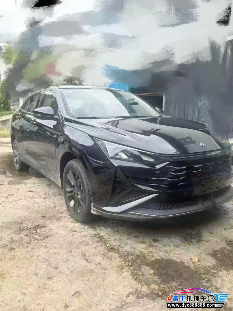 25年东风风神奕炫轿车抵押车出售