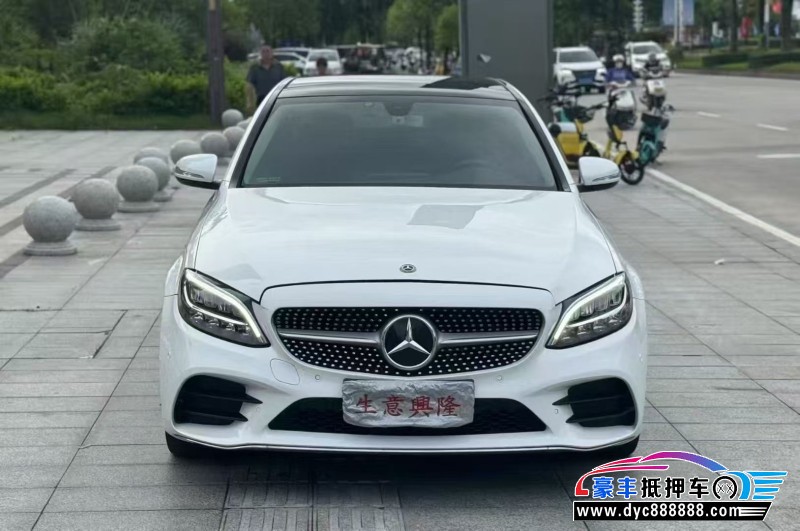 20年奔驰C轿车抵押车出售