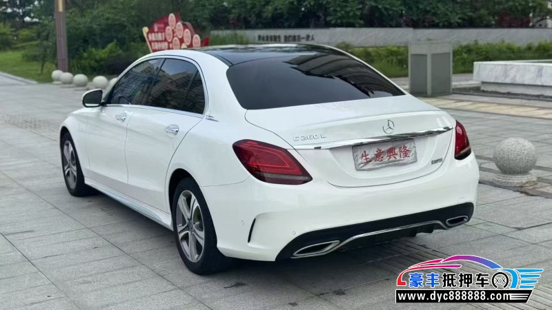 20年奔驰C轿车抵押车出售