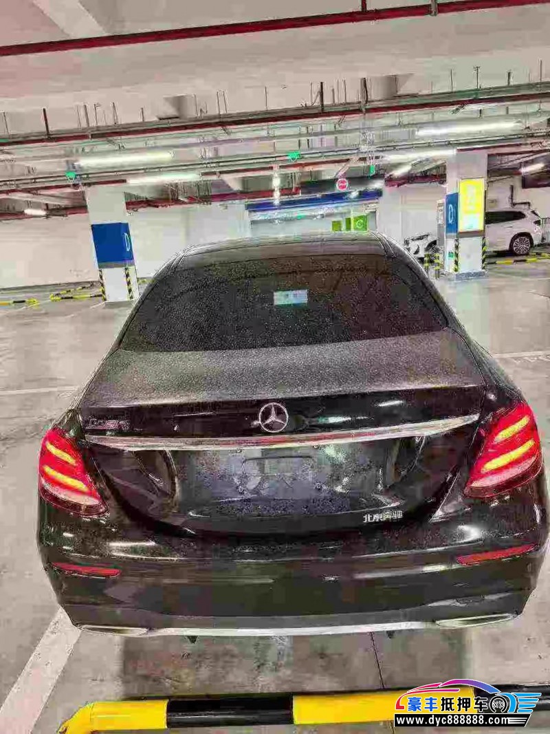 20年奔驰E轿车抵押车出售