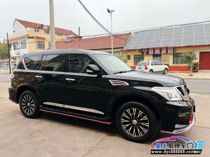 17年日产途乐轿车抵押车出售