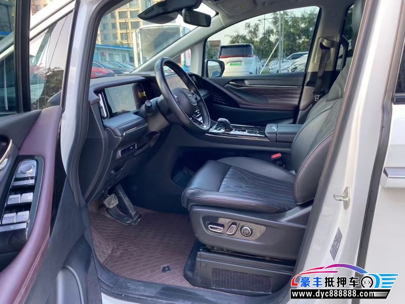 23年传祺M8轿车抵押车出售