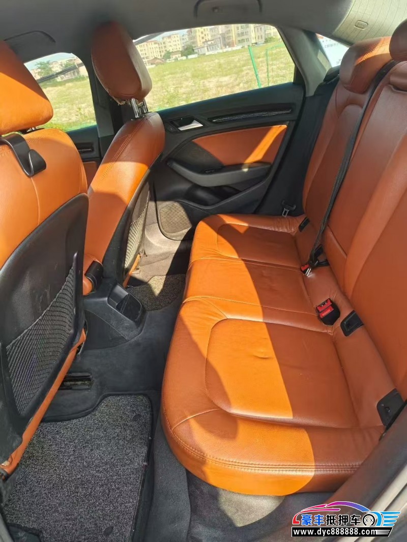 20年奥迪A3轿车抵押车出售