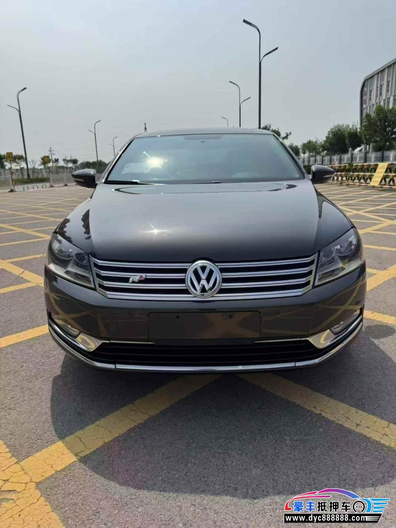 15年大众迈腾轿车抵押车出售