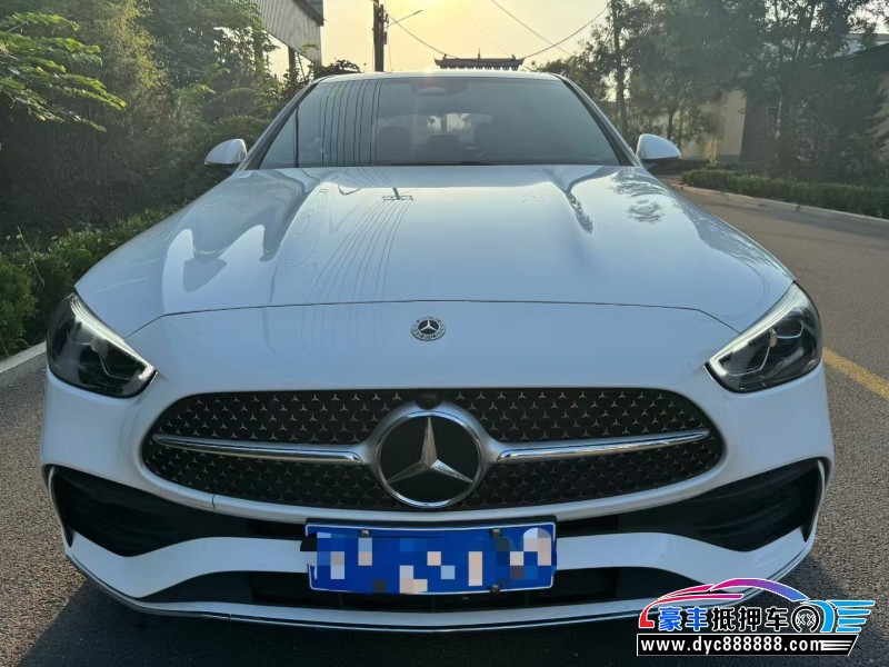 24年奔驰C级轿车抵押车出售