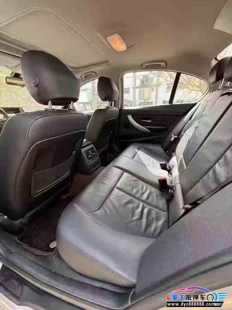 14年宝马3系轿车抵押车出售