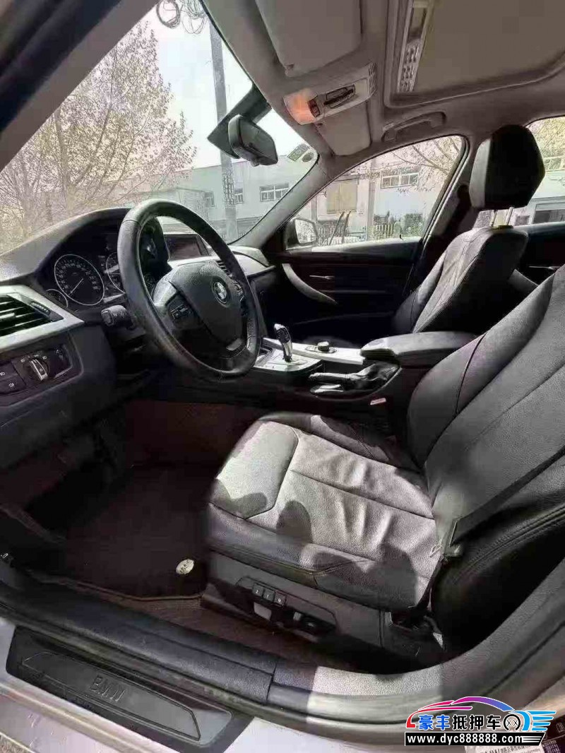 14年宝马3系轿车抵押车出售