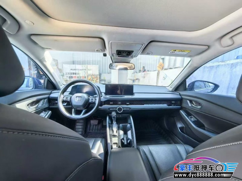 23年本田雅阁轿车抵押车出售