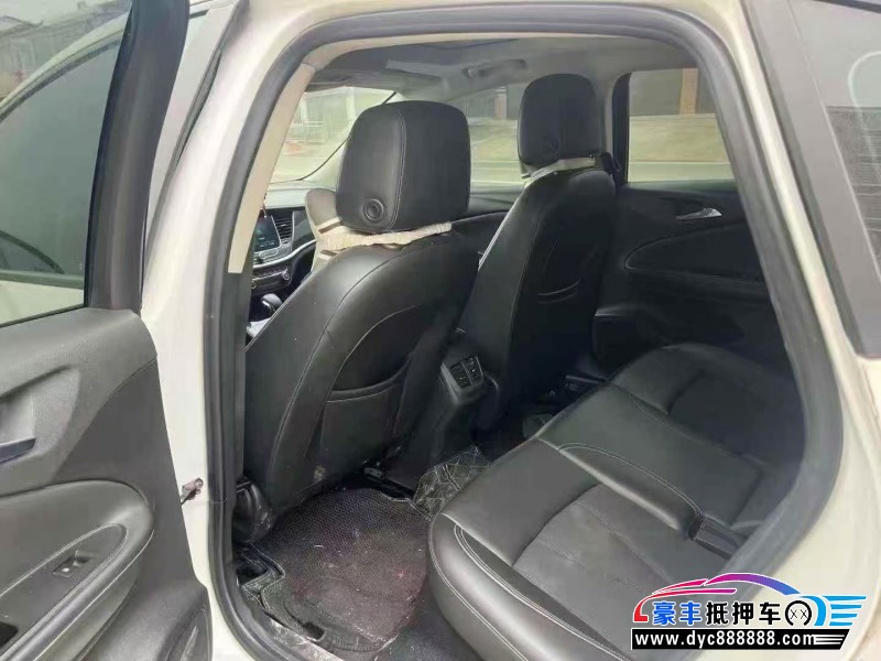 20年别克威朗轿车抵押车出售