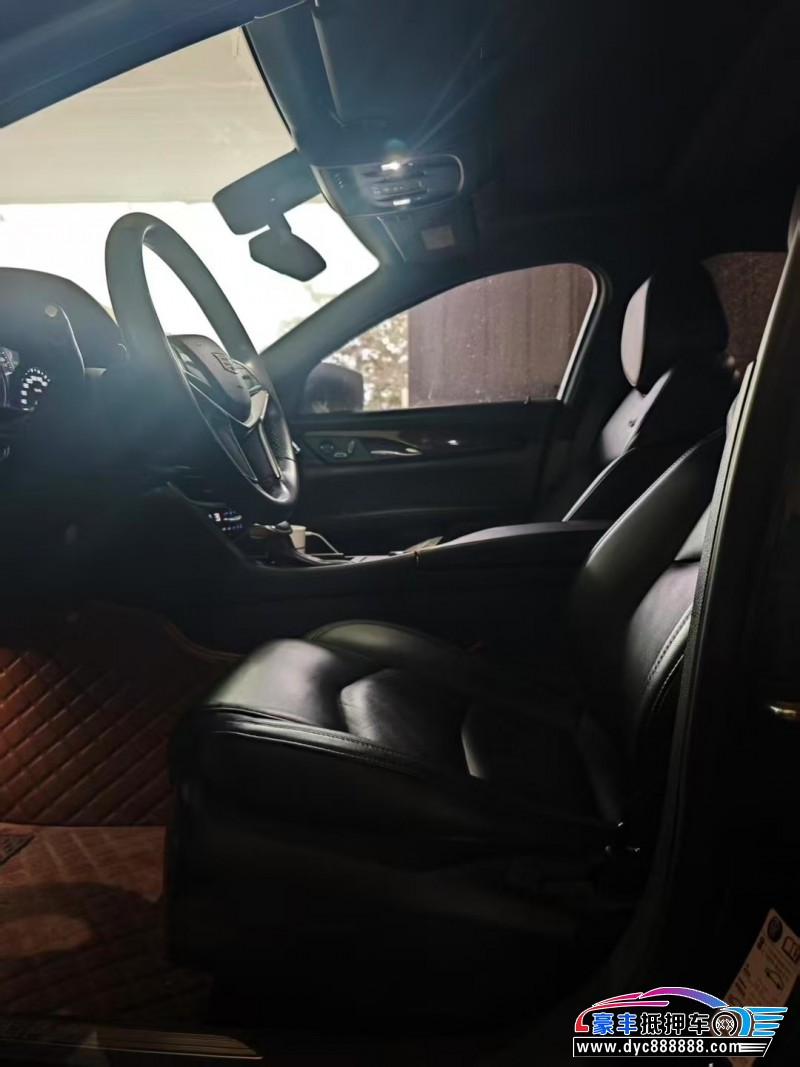 18年凯迪拉克CT6轿车抵押车出售