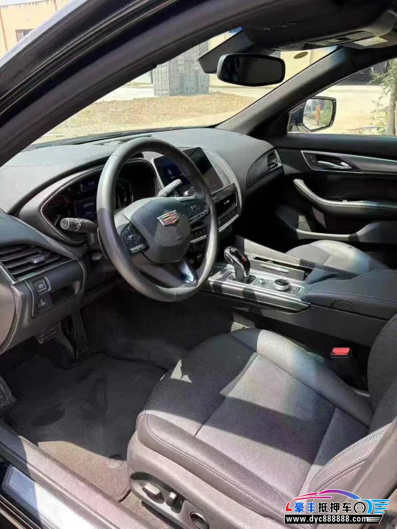 23年凯迪拉克CT5轿车抵押车出售