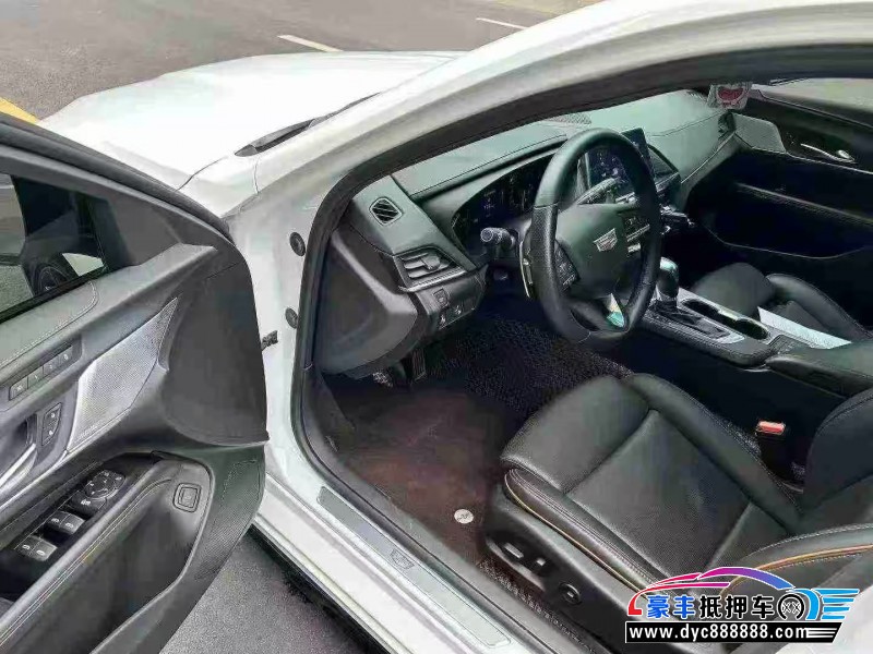 20年凯迪拉克CT4轿车抵押车出售