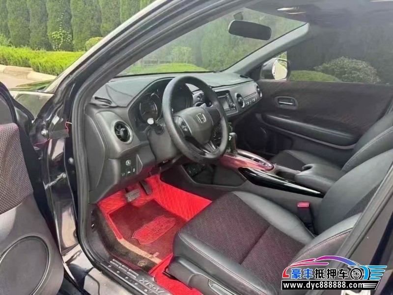 16年本田XRV轿车抵押车出售