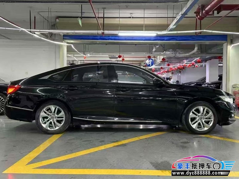 19年本田雅阁轿车抵押车出售