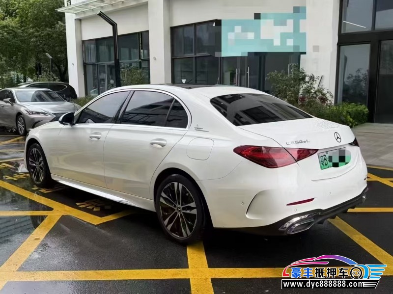 23年奔驰C轿车抵押车出售