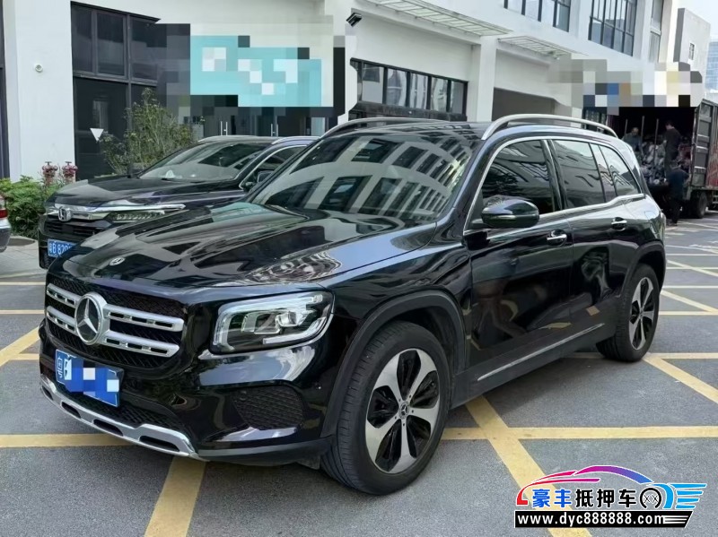 23年奔驰GLB轿车抵押车出售