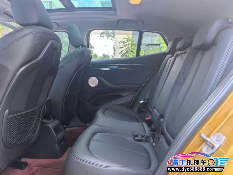 19年宝马X2轿车抵押车出售