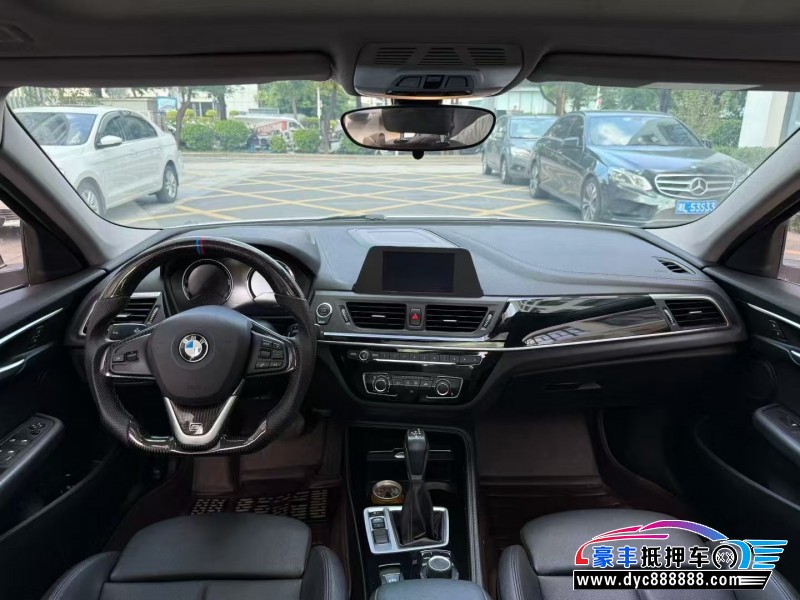 18年宝马1系轿车抵押车出售