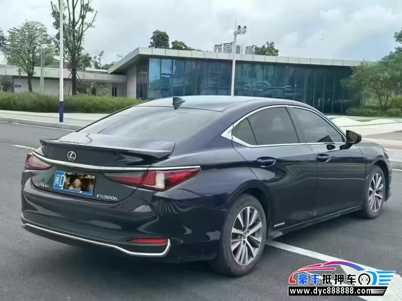 19年雷克萨斯ES轿车抵押车出售