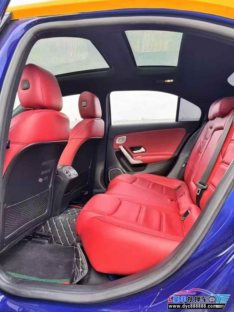 20年奔驰A级AMG轿车抵押车出售