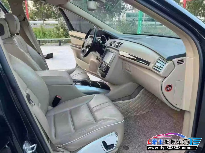 14年奔驰R轿车抵押车出售