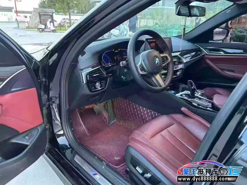 20年宝马5系轿车抵押车出售