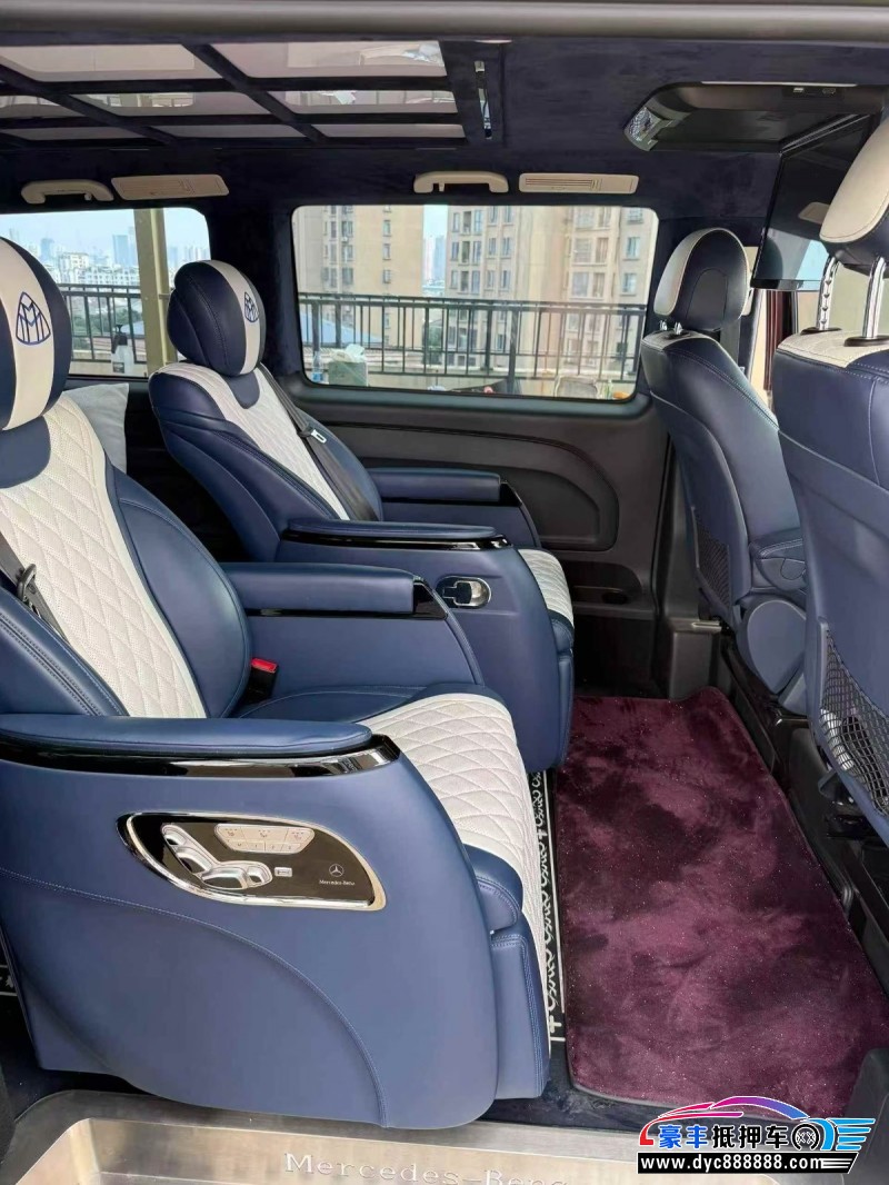 20年奔驰威霆轿车抵押车出售