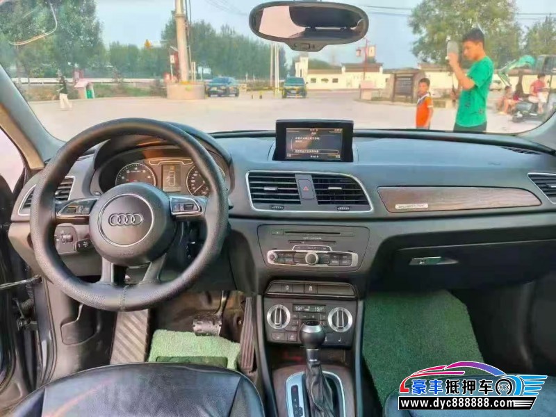 13年奥迪Q3轿车抵押车出售