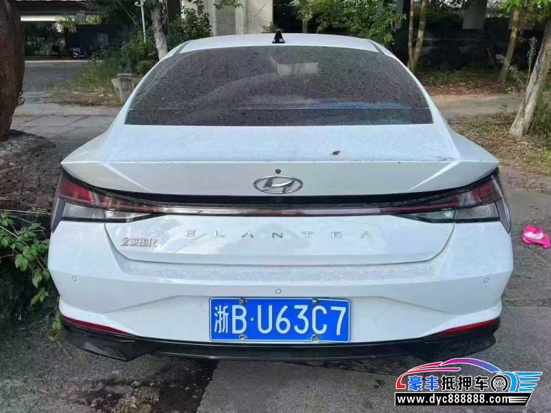 21年现代伊兰特轿车抵押车出售