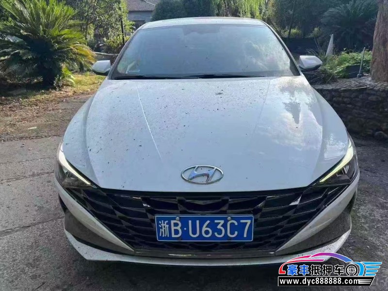 21年现代伊兰特轿车抵押车出售